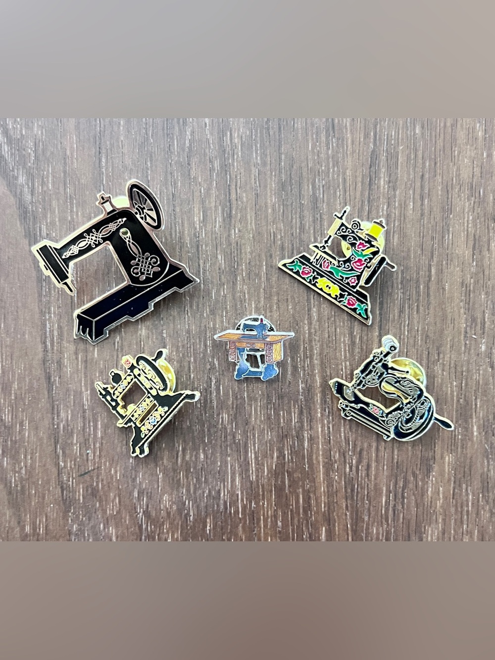 Vintage Sewing Machine Pin Lot Cotilde Collectable Enamel Pins 5 pc